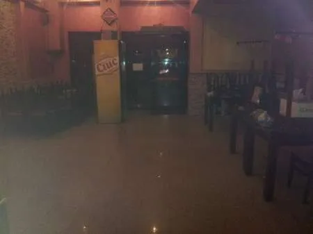 Inchiriez spatiu comerical - Imaginea 3