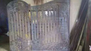 porti din tabla decupata