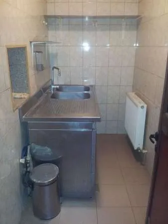Inchiriez spatiu comerical - Imaginea 9