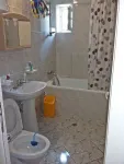 vand apartament 2 camere - Miniatura 9