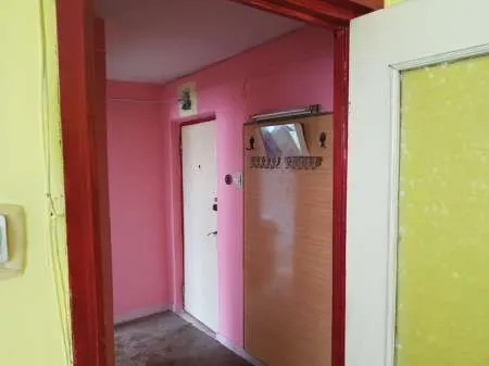 Vand Apartament 3 camere - Imaginea 1