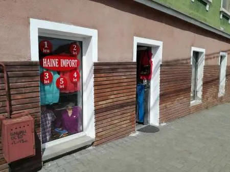 MAGAZIN HAINE IMPORT (SECOND-HAND) REGHIN - Imaginea 2