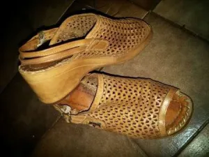 Vand sandale piele