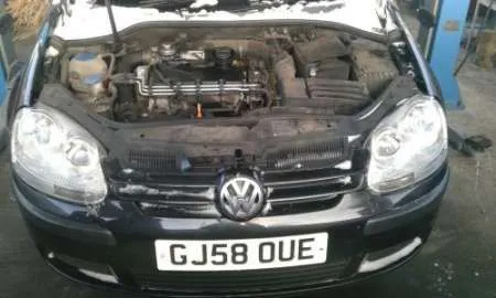 Dezmembrez Vw Golf 5, motor 1. 9 TDI cod BXE, 105 cp, 2008 - Imaginea 3