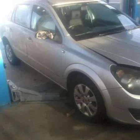 Dezmembrez Opel Astra H 2006 motor 17cdti 101cp DTH break - Imaginea 1