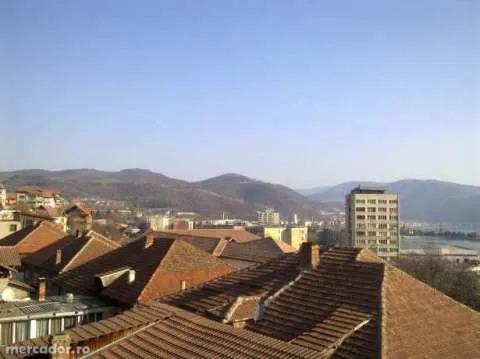 Vand casa in Orsova cu vedere spre Dunare - Imaginea 3