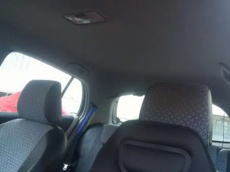 Vand Toyota Yaris - Imaginea 1