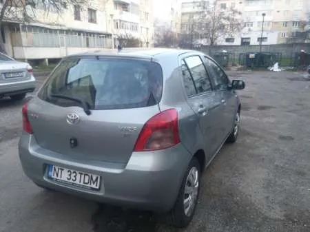 Vand Toyota Yaris - Imaginea 6
