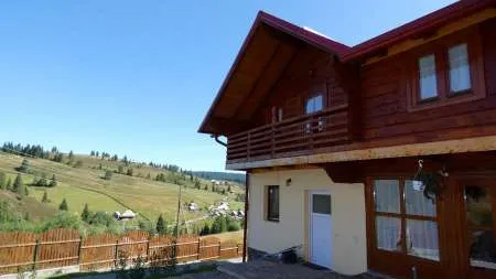 Cabane de inchiriat 30 locuri Belis Cluj - Imaginea 1