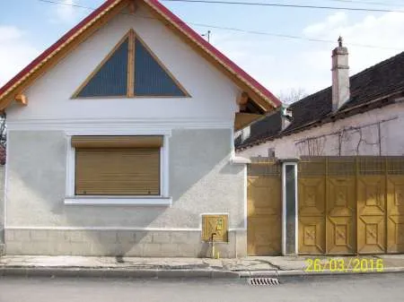 Vand casa in Fagaras - Imaginea 1