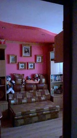 Apartment complet renovat si mobilat - Imaginea 1