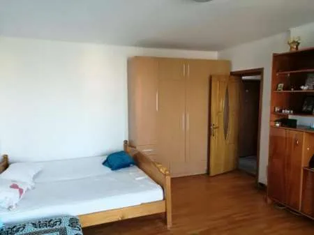 Inchiriez Garsoniera MAMAIA - FALEZA NORD - Imaginea 1