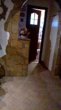 Apartment complet renovat si mobilat - Imaginea 3