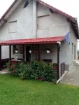Casa de vanzare 200mp din care 100mp la cheie cu 1100mp. teren - Miniatura 1