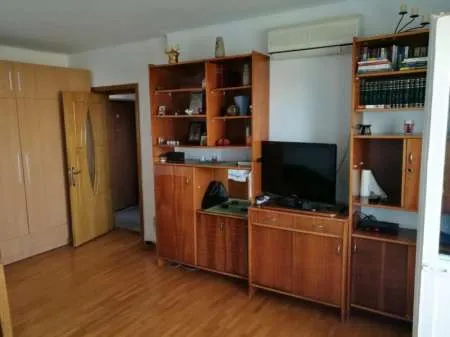 Inchiriez Garsoniera MAMAIA - FALEZA NORD - Imaginea 3