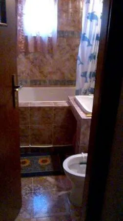 Apartment complet renovat si mobilat - Imaginea 6