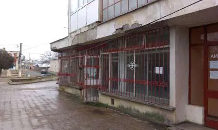 INCHIRIERE SPATIU COMERCIAL - SEGARCEA, Str. Unirii nr. 70, Bl. A8, parter, Jud. Dolj - Imaginea 2