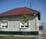 casa de vanzare complect renovata si mobilata - Imaginea 2