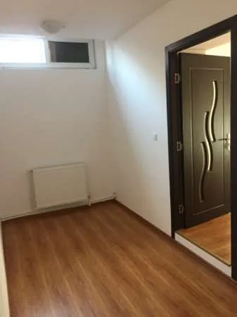 Casa centru Husi - Imaginea 7