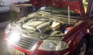 Dezmembrez Vw Passat 2, 4 benzina AZX 125kw Tiptronic an 2003