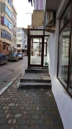 De inchiriat spatiu comercial Navodari - Imaginea 2