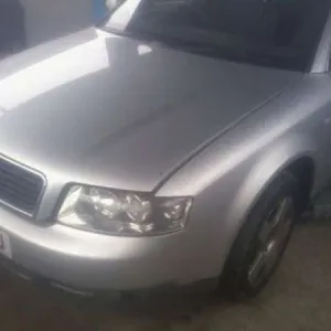 Dezmembrez Audi A4 2, 5 TDI 163cp aym 2002