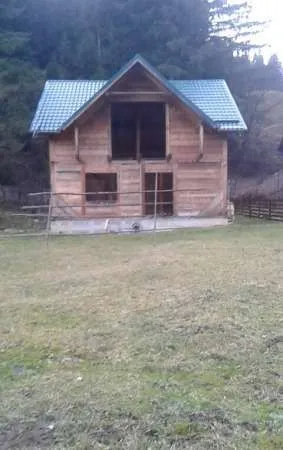 vand teren 500 mp+ casa in constructie 20km dist de Gura Humorului 13500 euro - Imaginea 1