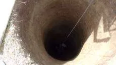 Curat fantani de apa si execut : fantani , puturi apsorbante , decantoare si fose septice - Imaginea 1