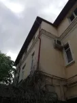 Vand casa la curte - Miniatura 6