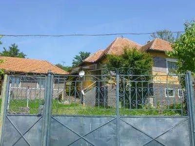 gospodarie mare in Renghet, Orastie, in zona Geoagiu Bai, Apuseni - Imaginea 3