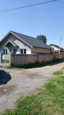 Casa de vanzare Cordun, Neamt - Imaginea 3