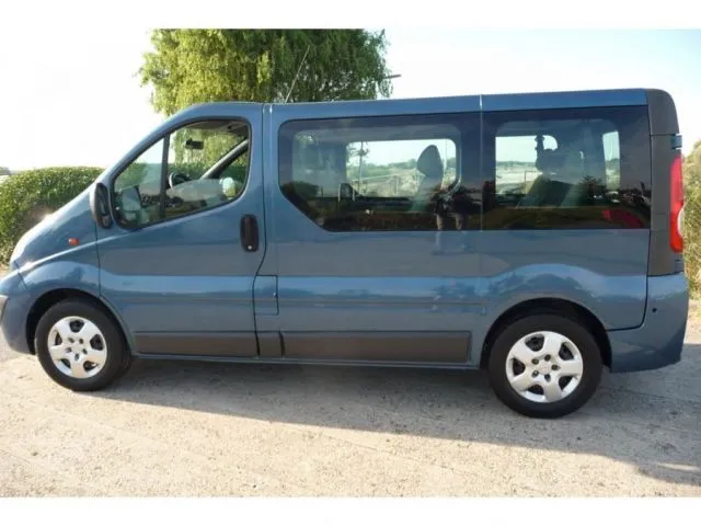 Inchirieri microbuze transport marfa 3. 5 T - autoturisme - microbuze 8+ 1 - Imaginea 2