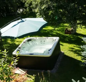 Jacuzzi pentru exterior