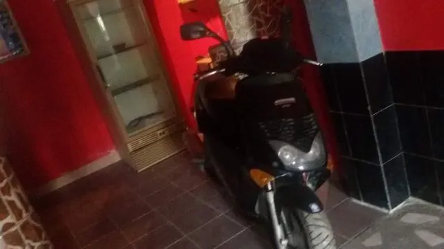 Vand scuter aprilia leonardo 150cc - Imaginea 3