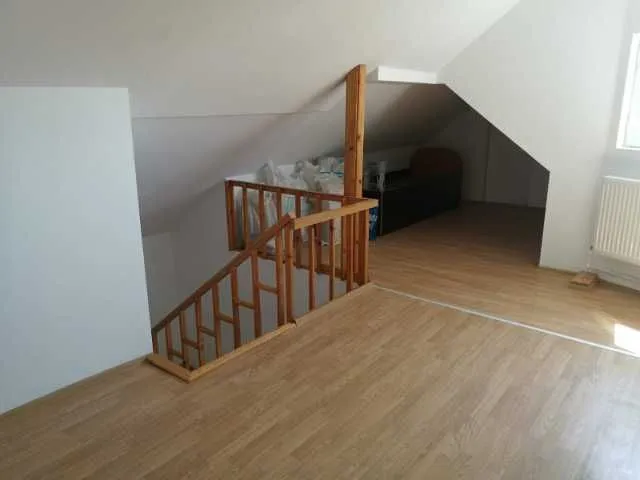 Locuinta moderna situata ultracentral [ 697] - Imaginea 10