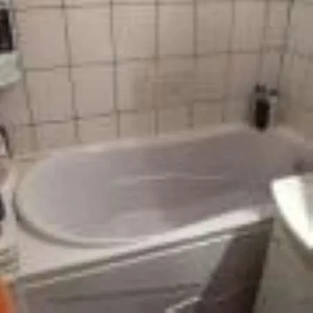 Ofer spre inchiriere Apartament 2 camere et 1 Comanesti - Imaginea 9