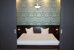 Hotel CONDOR