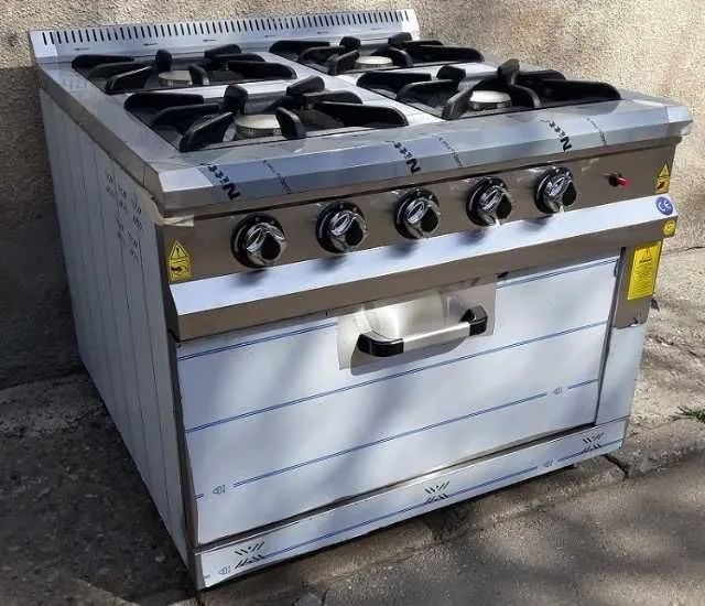 Aragaz gaz 4 focuri  si cuptor  profesional - Imaginea 1