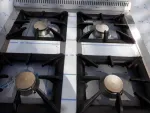 Aragaz gaz 4 focuri  si cuptor  profesional - Miniatura 2