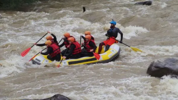 Rafting pe Buzau - Imaginea 3