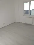 Militari Residence Gars 25mp pret 22500E scazut  de la 24000E. - Miniatura 1