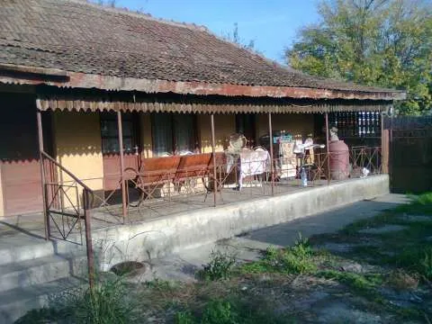 Vand Casa, 4 camere, Filiasi, jud. Dolj - Imaginea 5