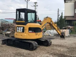 Miniexcavator Caterpillar 305C CR de 5 tone aer conditionat impecabil
