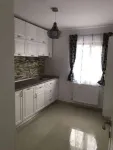 MOBILA LA COMANDA pentru BUCATARIE, LIVING, DORMITOR, BAIE, BIROU, HOL, etc. - Miniatura 4