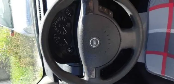 Opel Corsa - Imaginea 5