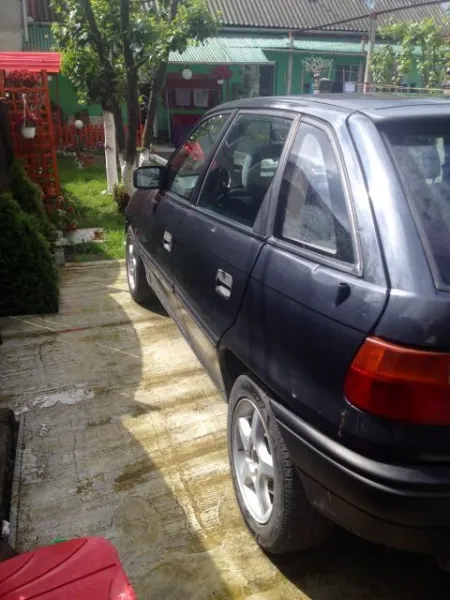Vand automobil Opel Astra - Imaginea 2