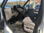 Ford Tourneo - Miniatura 4