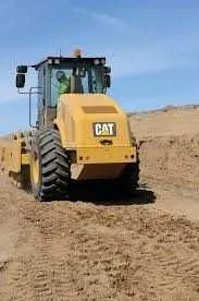 Inchiriem utilaje si camioane pt constructii