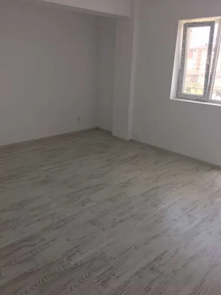 Militari Residence Gars 27mp pret 23500E scazut  de la 25000E. - Imaginea 4