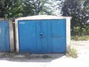 URGENT - Vand Garaj tip Calarasi
